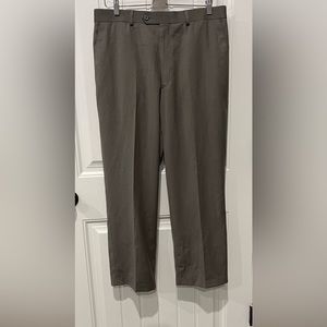 ✨✨Men’s Dress Pants ✨✨